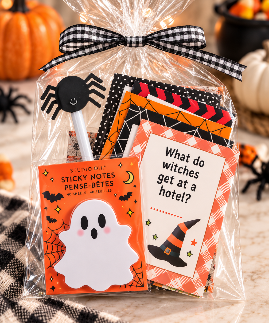 12 Days of Halloween Jokes Gift Set | Ghost Sticky Notes & Spider Pen
